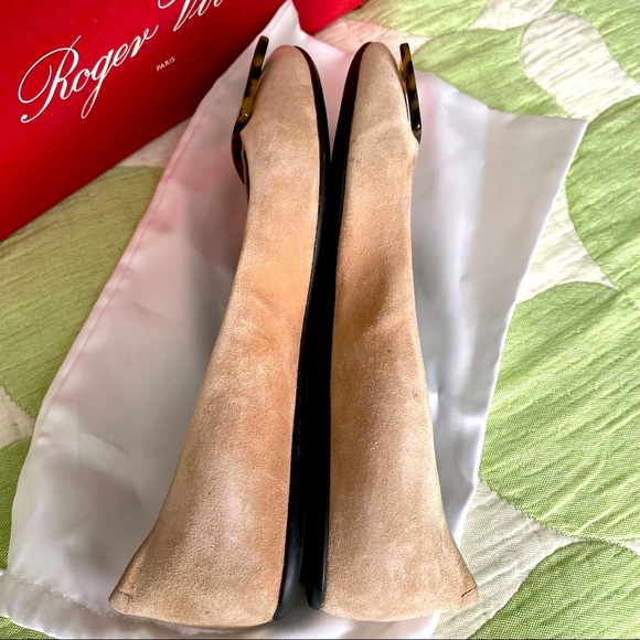 BNIB Roger Vivier Gommette ballet flats nude suede w tortoise buckle - Picture 5 of 9